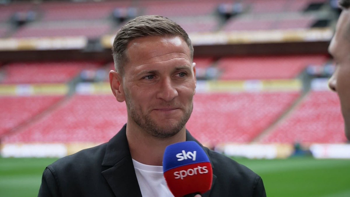 "They're the underdogs and they're a real danger" ⚠️ Michael Brown says that Sunderland will be a real threat to Sheffield United's promotion hopes 👀