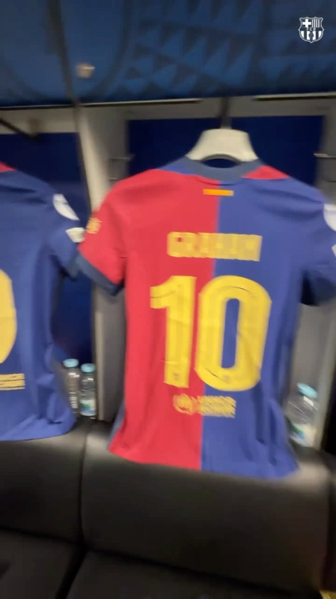 Benvingudes al nostre vestidor de la final 💙❤ #uwcl