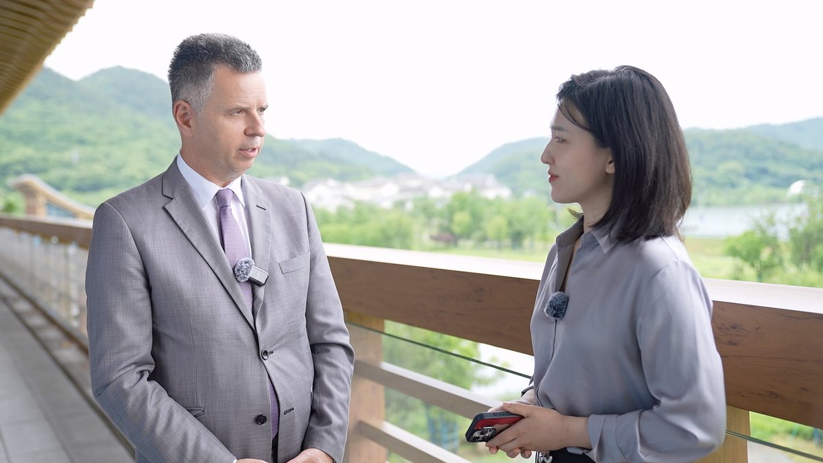 Ljubljana deputy mayor: China's green development inspires cooperation #2025ChinaCEECExpo #CEEC #Ningbo