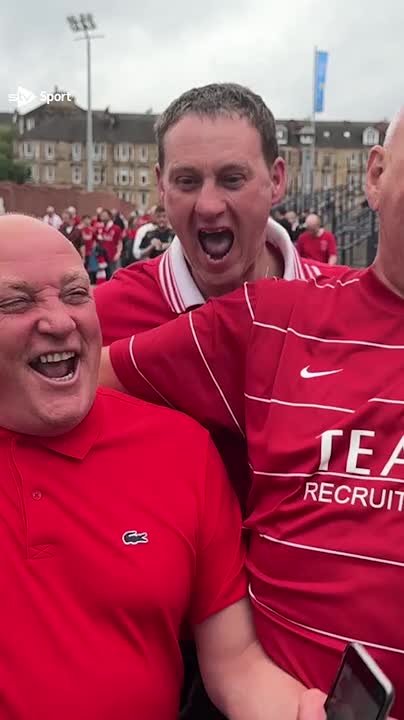 Aberdeen lift Scottish Cup for first time since 1990