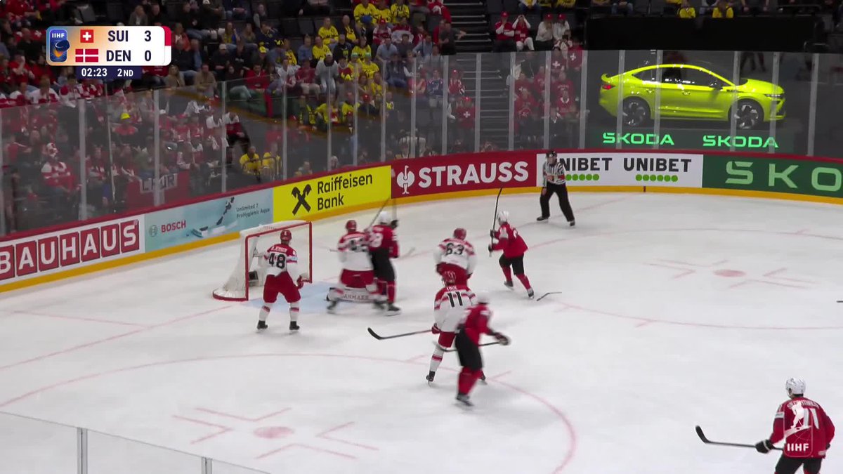 Denis Malgin adds to Swiss Ice Hockey’s lead! 👊💥 #MensWorlds #IIHF