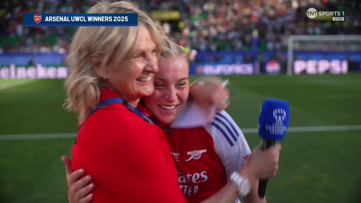 "We worked so hard. It's amazing. Just amazing" 🥹 Alessia Russo holds back happy tears as Arsenal become UWCL champions in Lisbon. 🎙️ Lucy Ward 📺 TNT Sports & discovery+ UK