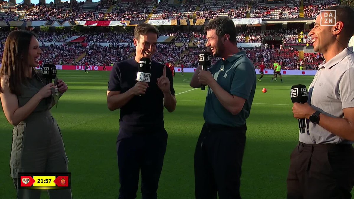 Cuando le ponemos a Íñigo Pérez las palabras de Iraola y le tocamos la fibra ⚡ "Es el artífice de que hoy podamos jugar como jugamos y estar donde estamos" Rayo Vallecano #LALIGAenDAZN ⚽