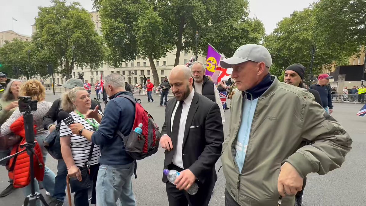 It was a pleasure to attend the Great British Strike @GBNStrike at Downing Street with hundreds of patriots today. All our efforts must convert into political activism. Then we get our country back. Time to pick a side.