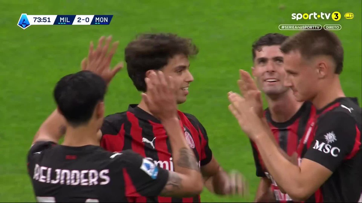 João Félix marcou de livre direto 🎯