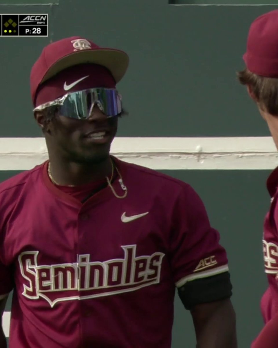 Chase Williams GOT UP on this catch 😳 FSU Baseball