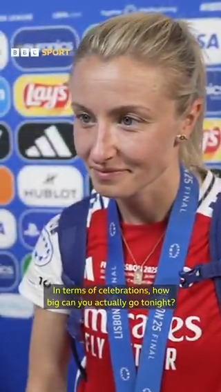 🗣 "I'll be in the heart of it!" 🥳🎉 Arsenal have got a big night of celebrations to enjoy after their #UWCL win 🏆