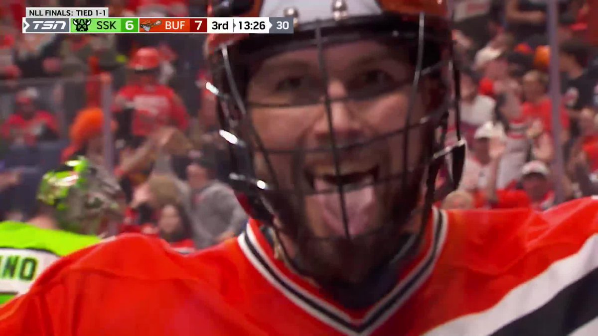 CHASE FRASER IS INSANE One-handed behind-the-back goal 🤯🤯🤯 #SCtop10 | Buffalo Bandits