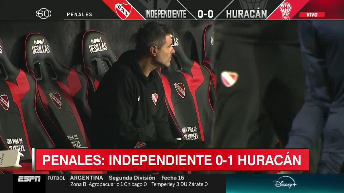 La REACCIÓN de VACCARI cuando GABRIEL ÁVALOS FALLÓ SU PENAL.