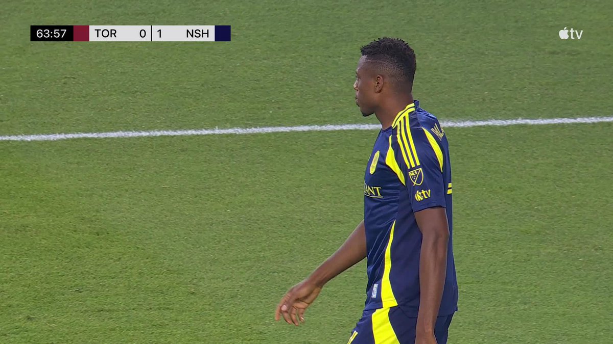 Sam Surridge fires Nashville SC into the lead! 📺 #MLSSeasonPass: