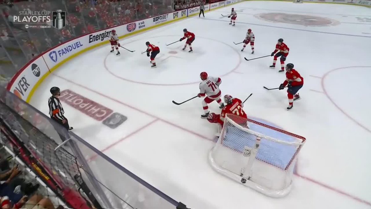 CANES TIE IT UP ON THE POWER PLAY‼️