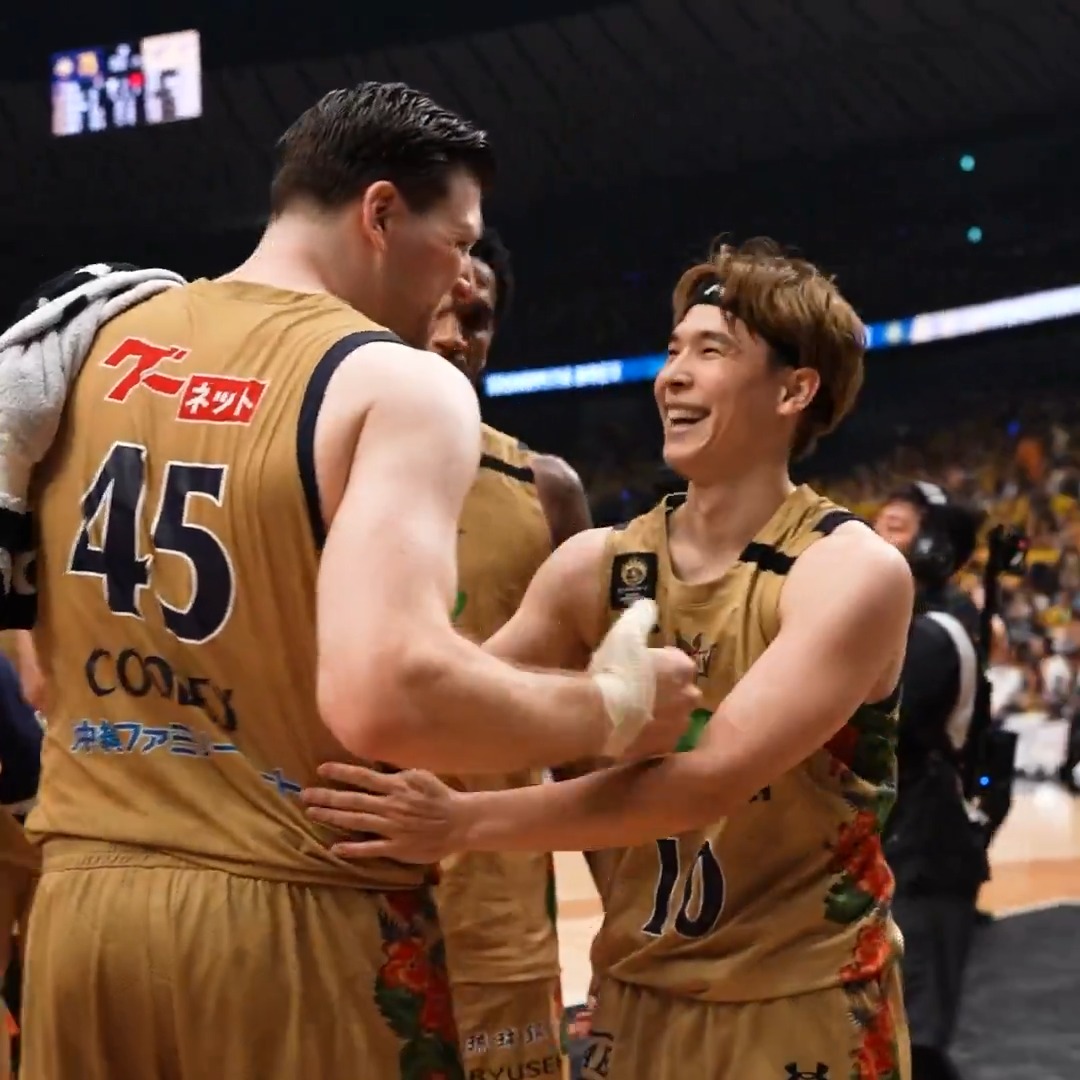 琉球が宇都宮に逆転勝利!! すべては明後日のGAME3へ。 琉球ゴールデンキングス公式 #Bリーグ #りそなグループ #Bリーグファイナル