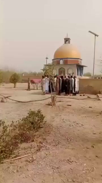 موجودہ یزیدیت کا چہرہ: مورو سندھ میں مظاہرین کو شہید کرکے لاشیں ورثا کو نہیں دی، اور 3 دن بعد سرکاری تحویل میں دفن کردیا گیا۔۔۔ یہ ہے پیپلز پارٹی کا اصل چہرہ!!