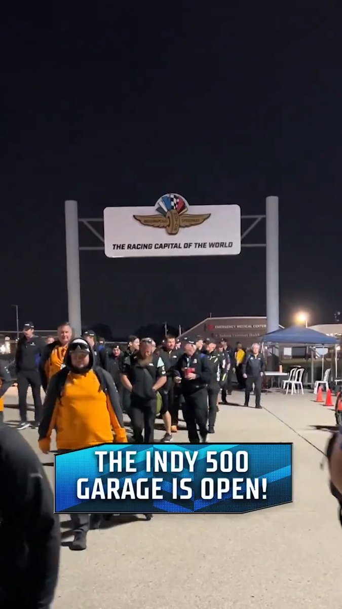 Grab your credential! The Indianapolis Motor Speedway garage is OPEN. Coverage begins with pre-race at 10a ET, with the 109th #Indy500 at 12:30p ET. Watch it ALL on FOX!