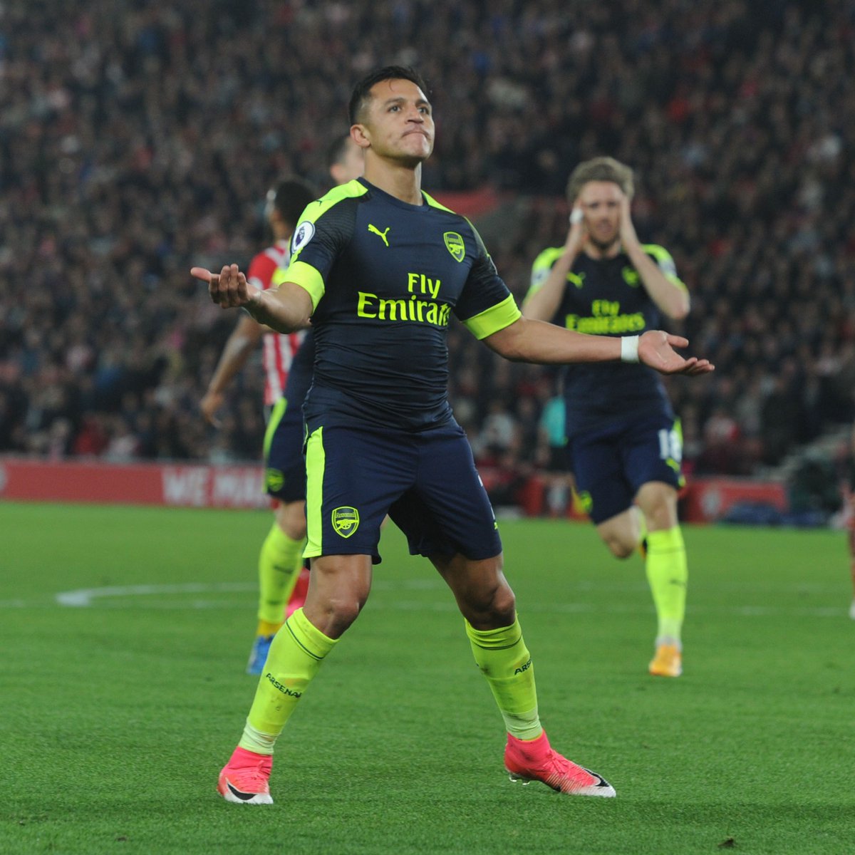 Alexis at his very best 🤩