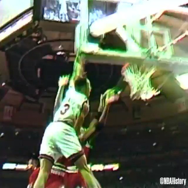 32 years ago today, John Starks did THIS
