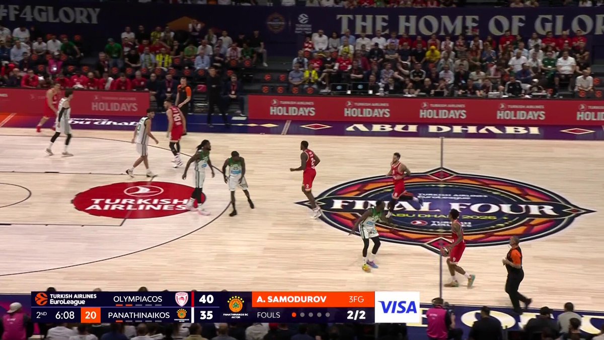 Wright dunks off Larentzakis’s alley-oop dish 🏀👀 #MotorolaMagicMoments I @Motorola