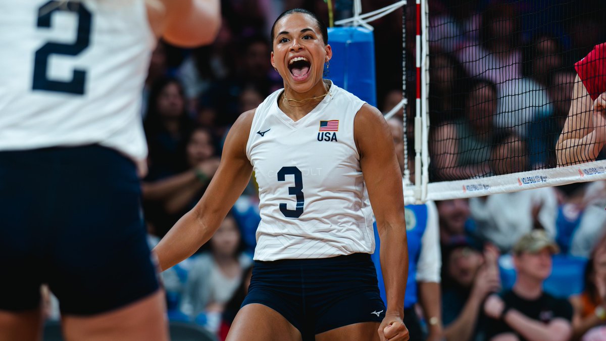 AVERY SKINNER 🇺🇸 IS ONE TO WATCH! 👀 Olympic medalist ✅ Italian League standout ✅ Ready to shine at #VNL2025 🔥 📅 #VNL schedule: 📺 Watch LIVE on VBTV: 🎟️ Tickets: 🏐 #BePartOfTheGame #Volleyball