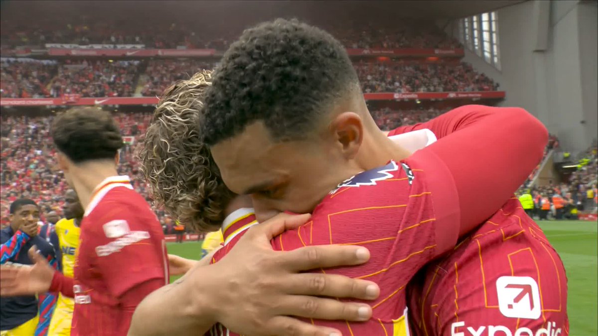 An emotional Trent Alexander-Arnold at full-time of his final Liverpool game 🥲