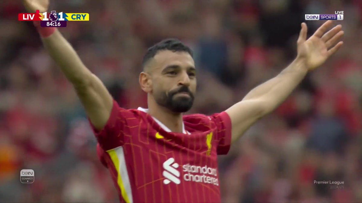 ⚽️ محمد صلاح يبصم على هدف رائع من ركلة مقصية رائعة داخل منطقة الجزاء #الدوري_الإنجليزي