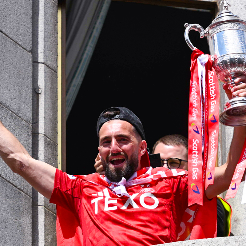 💬 "To see this amount of people is just incredible." RedTV subscribers can watch exclusive interviews with Graeme Shinnie &amp; Dante Polvara now ⤵️