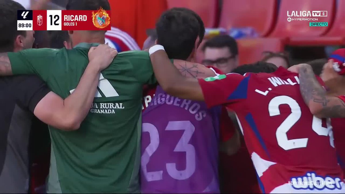 ¡ESTAR EN LA LUCHA POR SUBIR A PRIMERA DIVISIÓN ES POSIBLE! ❤️🤍 El gol de Ricard Sanchez con el que el Granada CF ❤️⚪️ puede meterse en el playoffs de ascenso si gana en Santander 🔥 #LALIGAHYPERMOTION