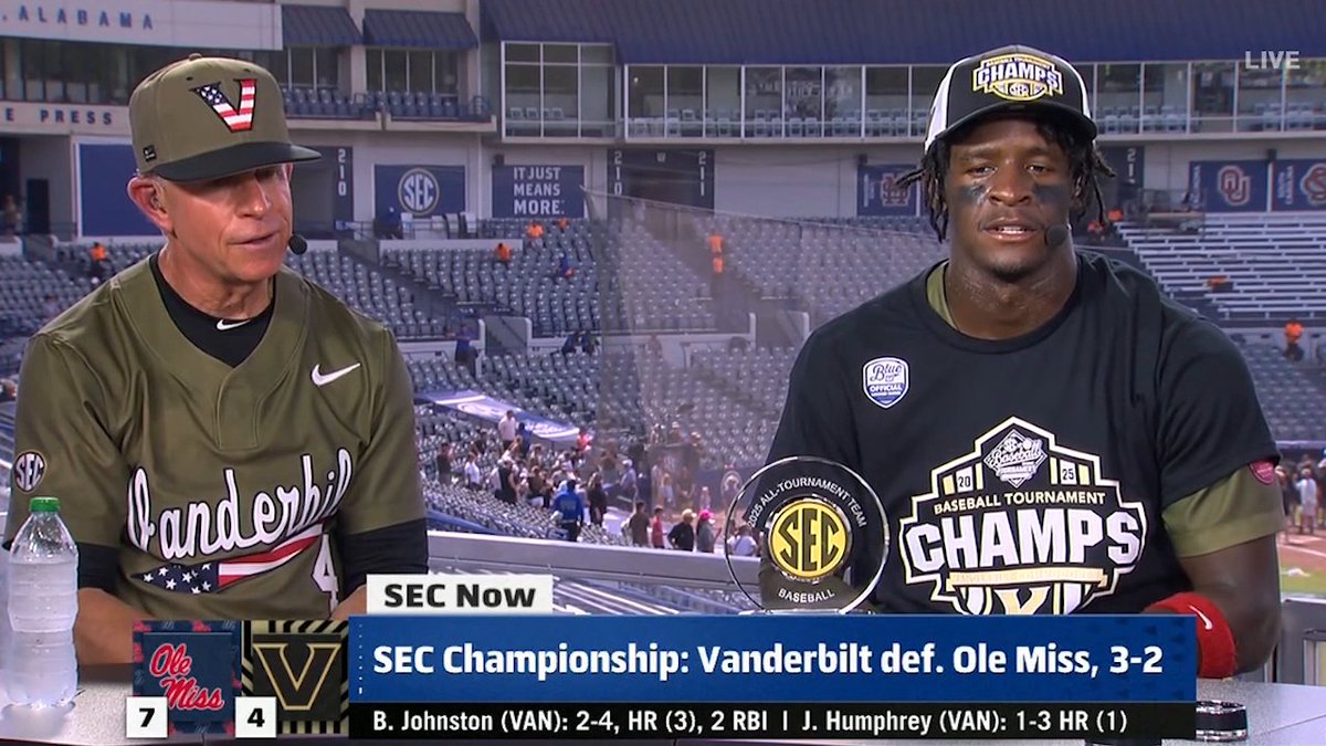 Tim Corbin and the Vanderbilt Baseball are bringing home the hardware to Nashville ⚓️🏆