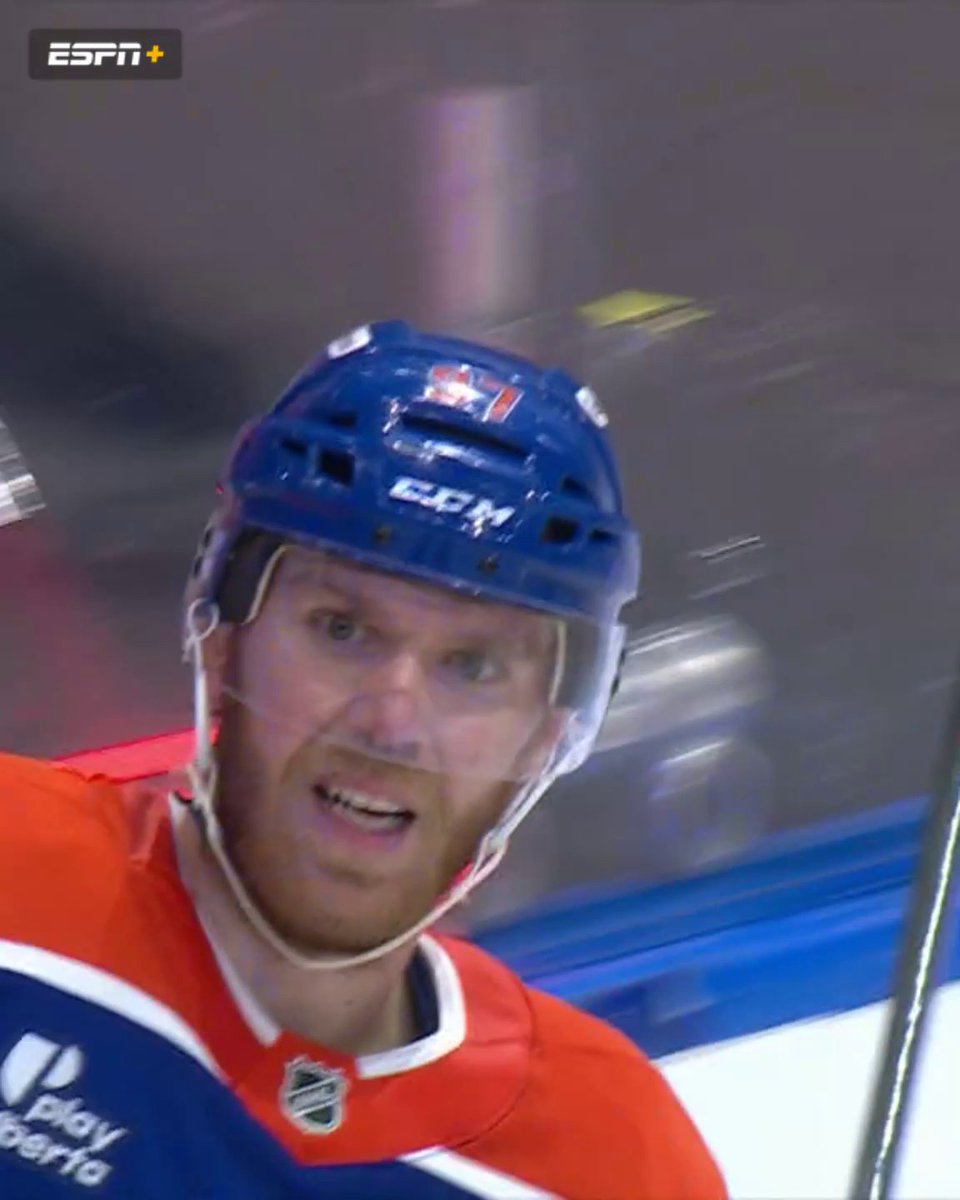 THE CAPTAIN CAPITALIZES AGAIN 😤 Put Connor McDavid on hatty watch 👀