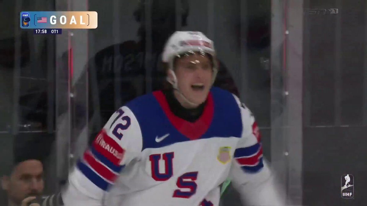 TEAM USA HAS WON THE WORLD HOCKEY CHAMPIONSHIP FOR THE FIRST TIME IN 92 YEARS 🇺🇸🥇 (via TSN, IIHF)