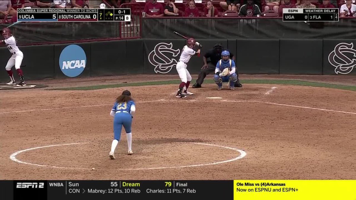 .@KANIYABRAGG ARE YOU SERIOUS!? WHAT A WEB GEM 🕸️💎 #GoBruins | #SCTop10