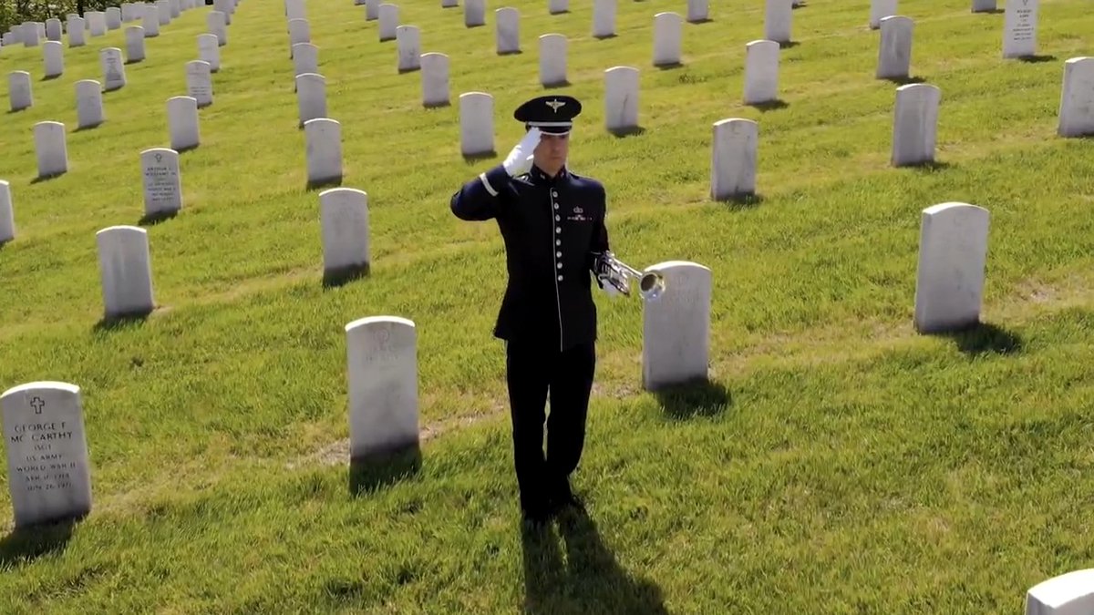 Memorial Day isn’t about barbecues or beach days—it’s about those American heroes who gave everything for our freedom. THIS 70-SECOND VIDEO CAPTURES WHAT THE DAY IS TRULY ABOUT. 🇺🇸