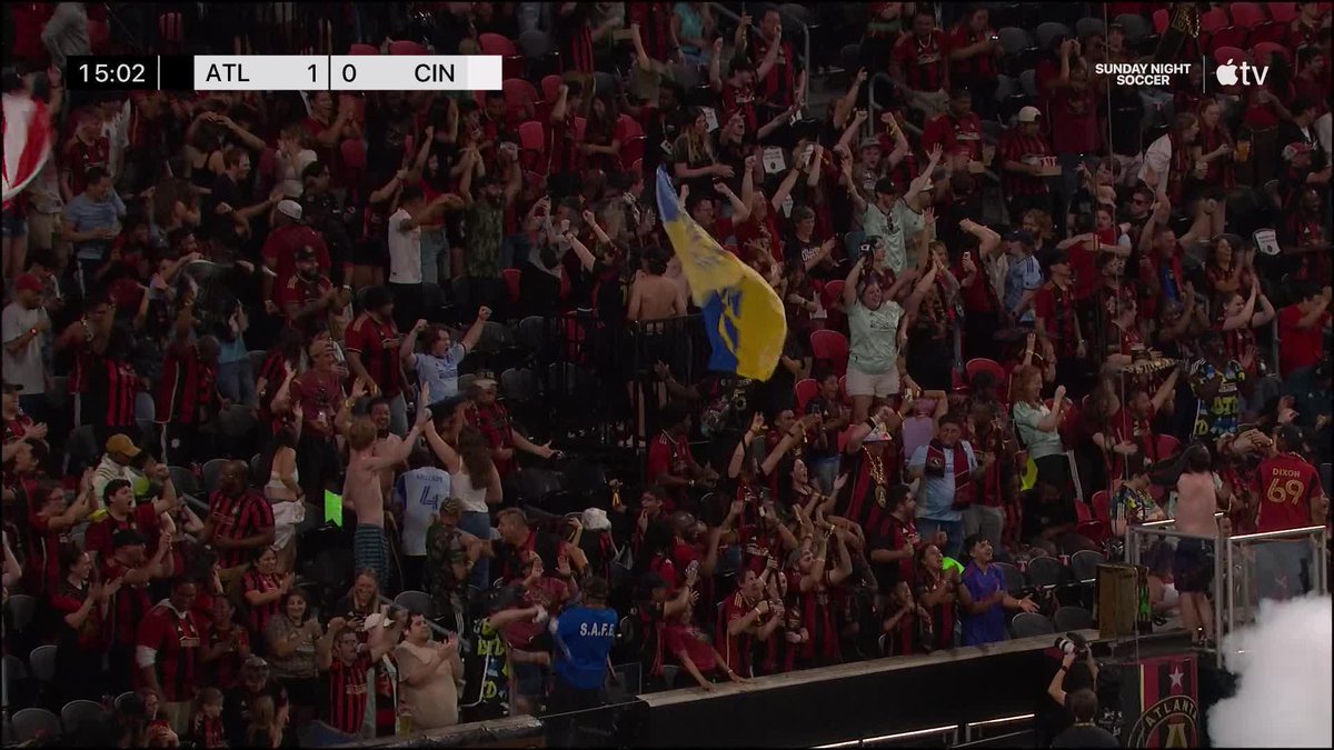 Big time goal at home for Atlanta United FC to get things started. 📺 #MLSSeasonPass or Apple TV+: