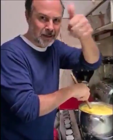 A los kukas les daban recetas para preparar polenta porque estaban cagados de hambre y los boluditos tragaban calladitos 4 años, ahora son todos catadores de empanadas premium. Que flagelo estos cínicos de mierda.