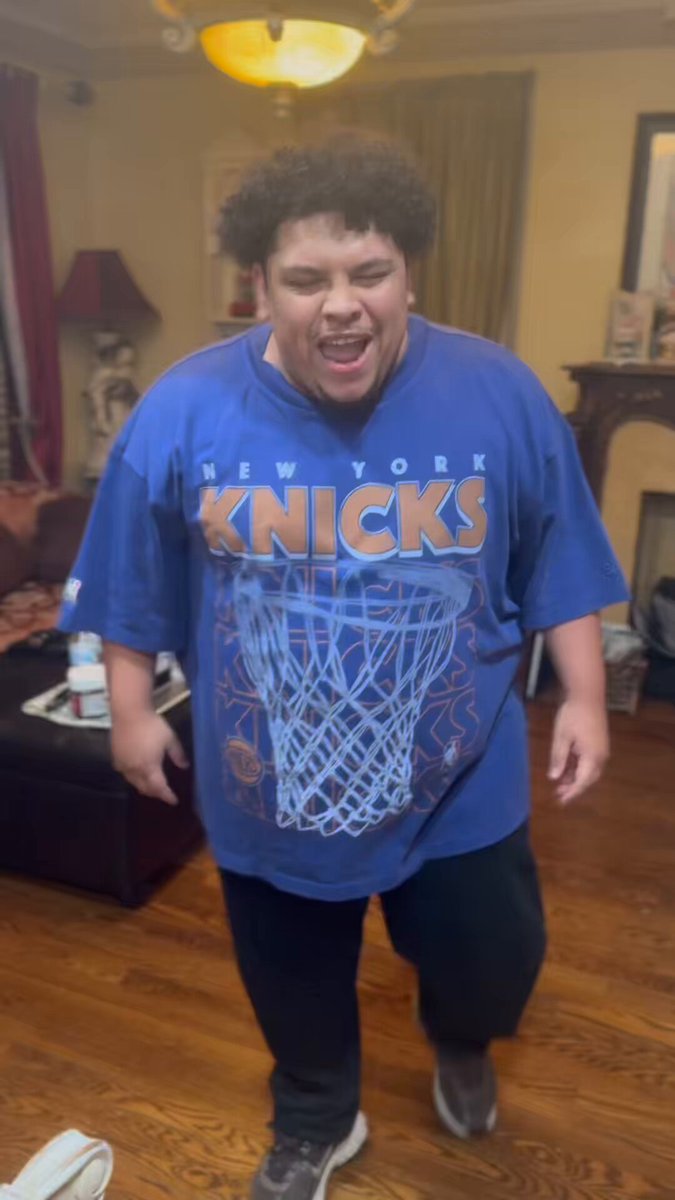 KNICKS WIN GAME 3