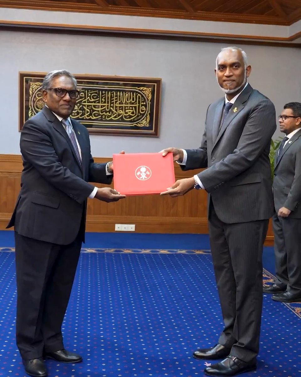 ރައީސުލްޖުމްހޫރިއްޔާ، ސްޕެޝަލް އެންވޯއީގެ މަޤާމަށް ރައީސް ޑރ. މުޙައްމަދު ވަޙީދު ޙަސަން ޢައްޔަން ކުރެއްވުން
