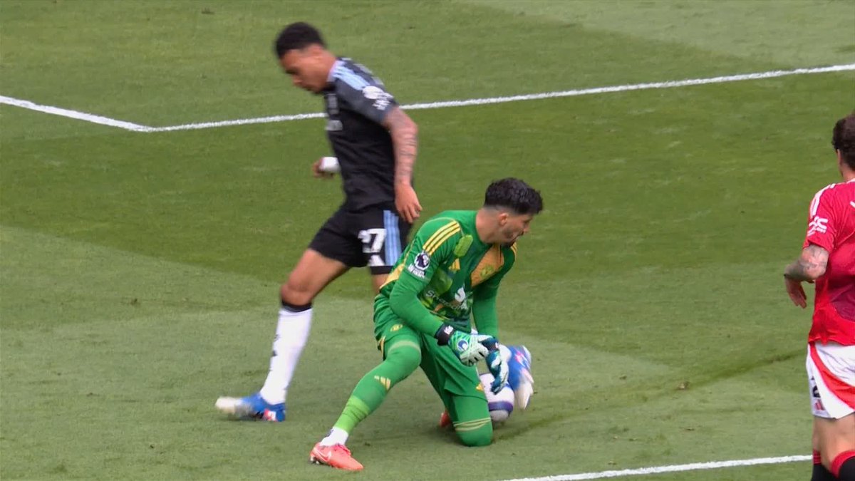 Should Morgan Rogers' goal have stood? Dermot Gallagher shares his verdict 🗣️