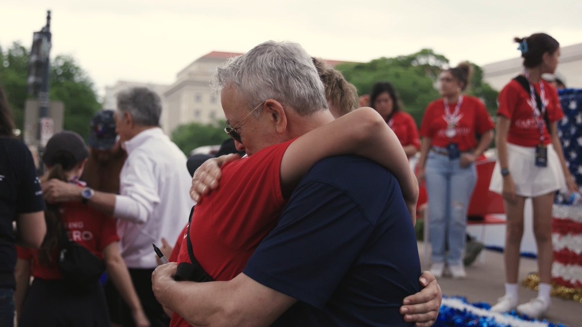 Who do you stand for this Memorial Day? 🇺🇸 At the Gary Sinise Foundation, we honor the fallen and walk alongside the families left behind. Their sacrifice fuels our mission - and your support makes it possible. We know every day is Memorial Day and we thank you for standing with us.