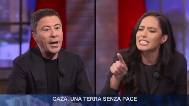 Bocchino accusa Rula Jebreal di antisemitismo. Jebreal: "Ma lei è ubriaco o pazzo? Si vergogni, bugiardo, propagandista e lobbista di merda [...] Mi sveglio vedendo i bambini massacrati da 19 mesi e mi becco questa roba qui. Sono disgustata" #accordiedisaccordi