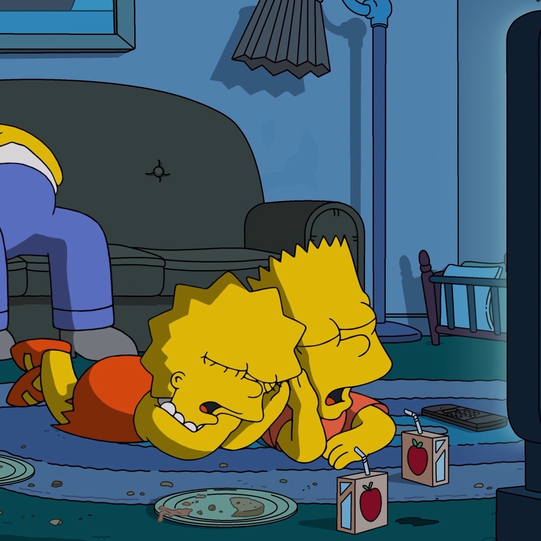 tv time is family time 📺🐱🐭 watch all of #TheSimpsons season 36 now on Hulu!