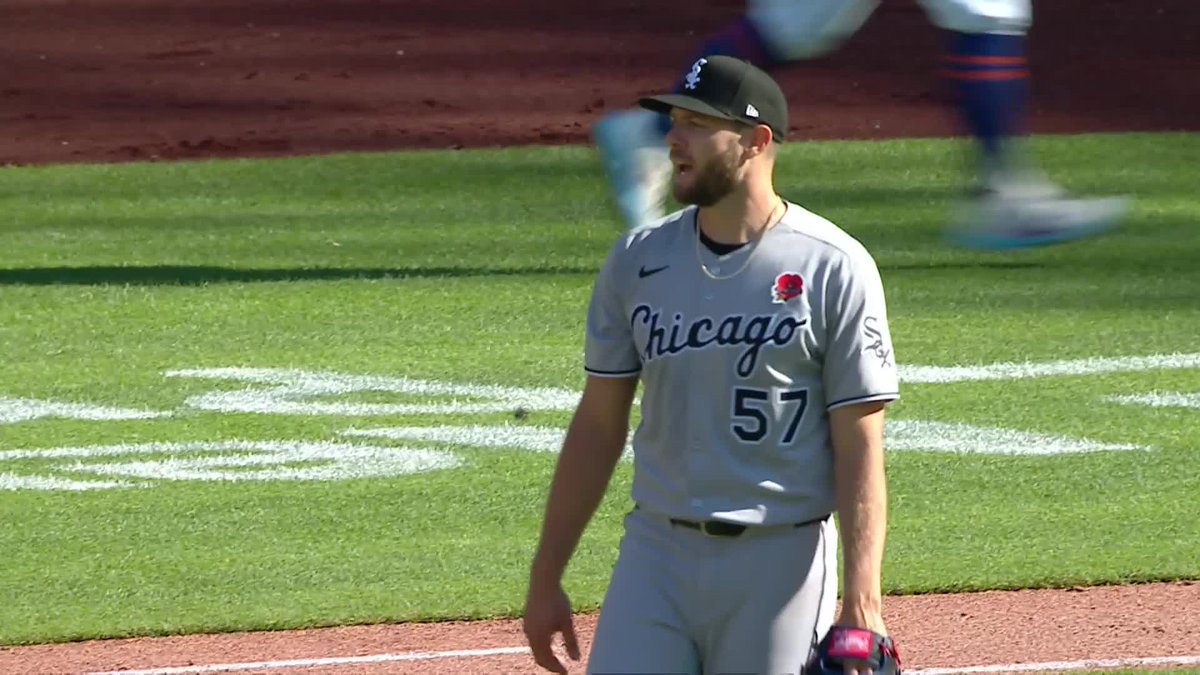 .Steve Gelbs on his shirt: "Look at this, this isn't that bad. This is beautiful." Gary: "No you're beautiful, Steve"
