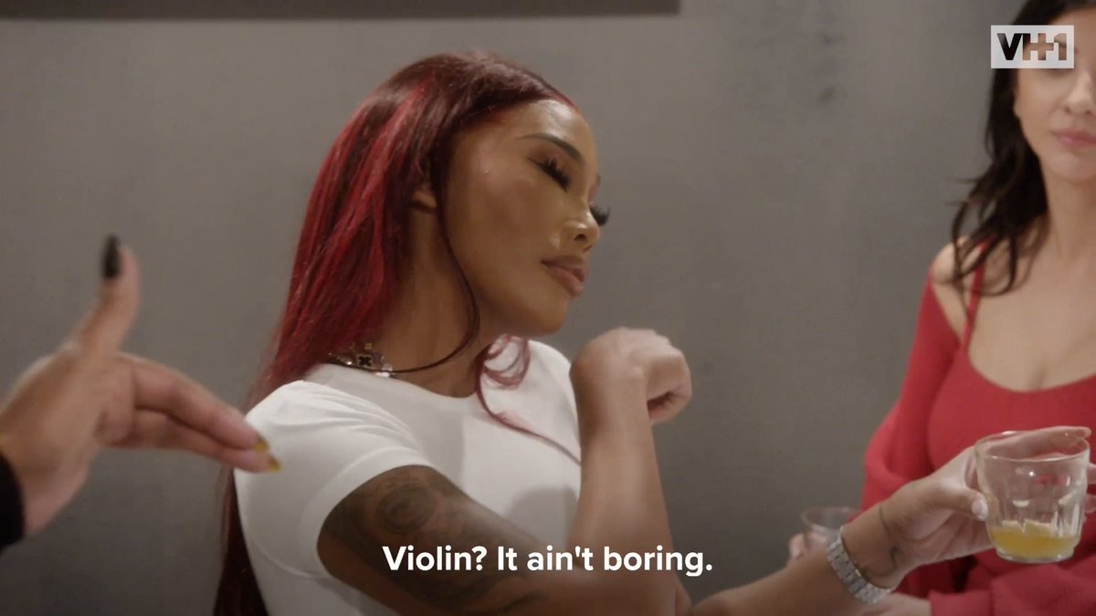 SNEAK PEEK: Not the makeup leading to a full blown face-off. Brandi and Ming? Not exactly blending tonight. Watch it all go down in a new episode of #BasketballWives TONIGHT at 8/7c on VH1!