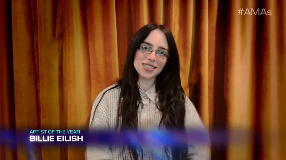 This year was your year! Congratulations again to #AMAs Artist of the Year, billie eilish 👏