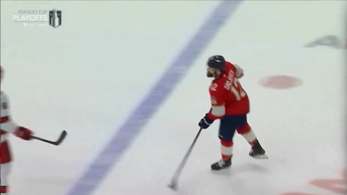 Jonah Gadjovich picks up a minor and 10-minute misconduct in the final minute after elbowing Martinook and flipping a puck at Morrow 😬