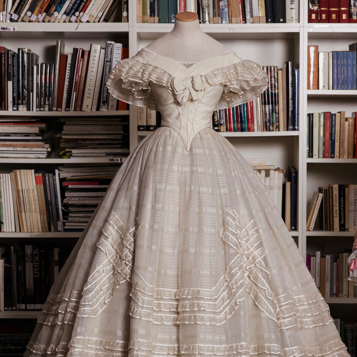 Get ready for #DiorCruise 2026 at 9.15pm CEST, revealed in the Matteo Garrone film 'Les Fantômes du Cinéma'. But first, Maria Grazia Chiuri is at the legendary Tirelli Costumi atelier in Rome. Tap the card to watch the show. © Special credit: TIRELLI TRAPPETTI Costumi dal 1964