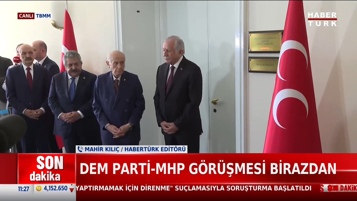 DEM Parti, MHP'yi ziyaret ediyor. Devlet Bahçeli, Tülay Hatimoğulları ve Tuncer Bakırhan'ı kapıda karşıladı.