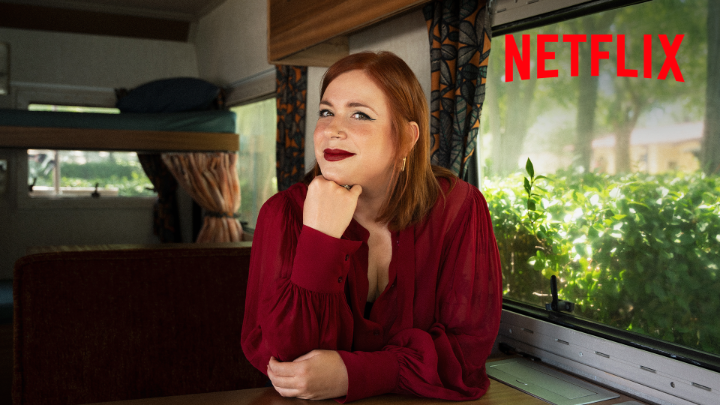 Esta vez, la casa tiene ruedas... y está llena de secretos. El rodaje de ‘Toda la Verdad de mis Mentiras’, la nueva miniserie del universo Benavent, está en marcha. Próximamente, solo en Netflix.