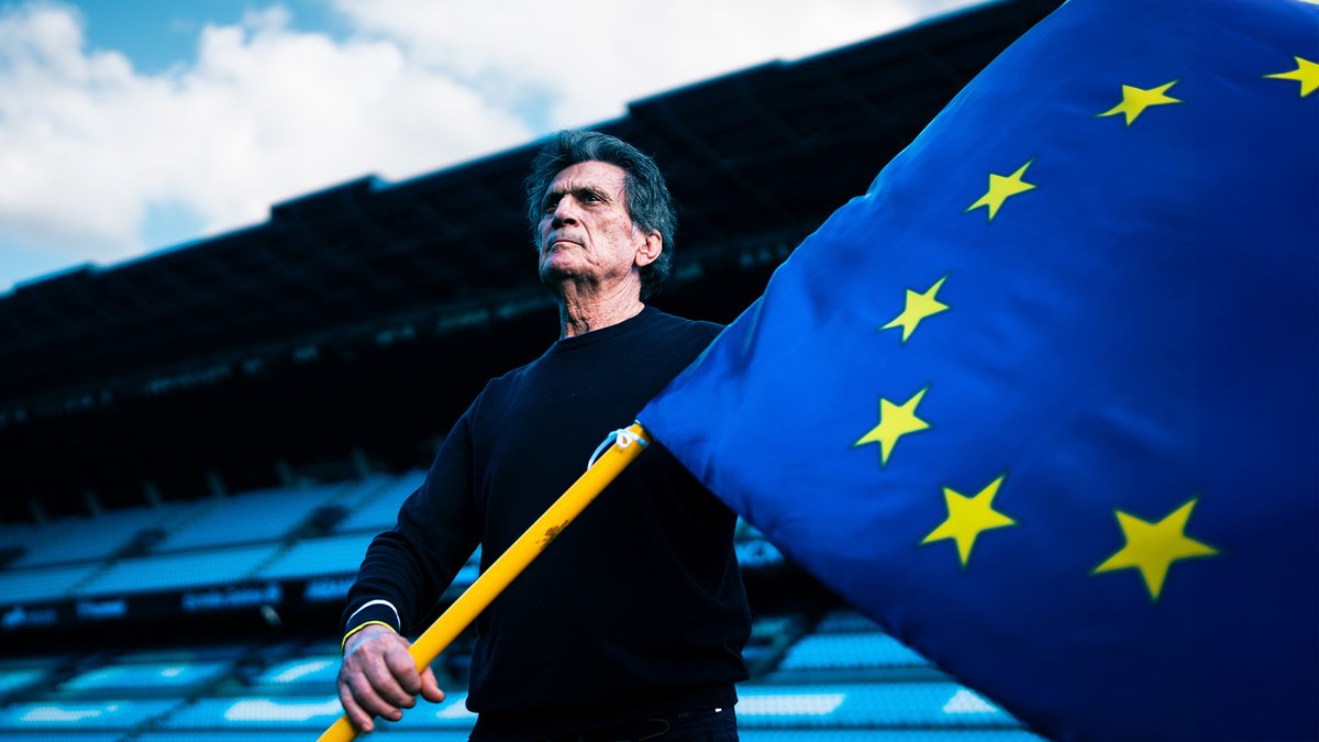 𝟏𝟗𝟕𝟏 🇪🇺 𝟐𝟎𝟐𝟓 Un equipo celtista, galego, de xente da casa, fixo historia hai 54 anos... O Celta de Manolo abriu o camiño, e hoxe a ilusión renace. 𝐕𝐎𝐋𝐓𝐀𝐌𝐎𝐒 𝐀 𝐄𝐔𝐑𝐎𝐏𝐀! #EuroCelta ⋄ #VoltarAEuropa