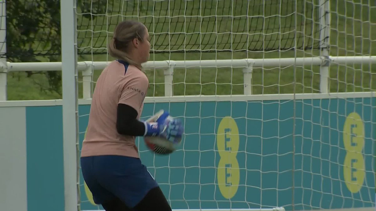"Earps has decided to let other people have a go" 🗣️ Anton Toloui explains the timing of Mary Earps' decision to retire from international football with immediate effect 🏴