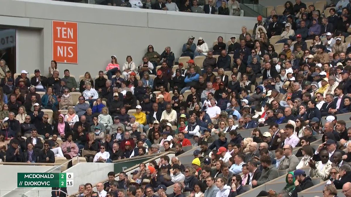 Novak quickly finding his groove in this match 💥 #RolandGarros