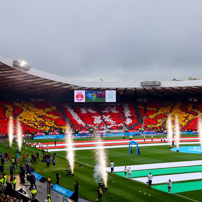 Our City Crest on display at Hampden. Thank you to everyone who donated and volunteered their time to help to make our pre-match display possible on Saturday ❤️